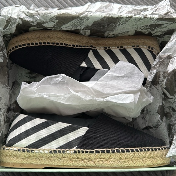 Stripes Flat Espadrillas - Picture 4 of 10